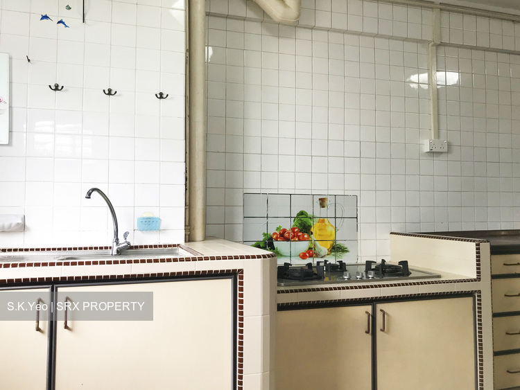 Blk 222 Yishun Street 21 (Yishun), HDB 3 Rooms #174317002